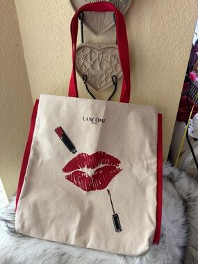 Red Lip Print Canvas Tote Bag